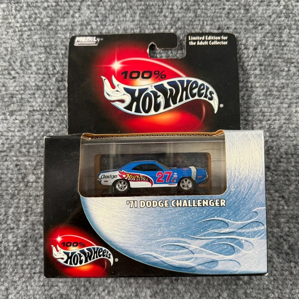 Hot Wheels '71 Dodge Challenger 1:64 Blue 2003 Metal Collection 57344 No. 24